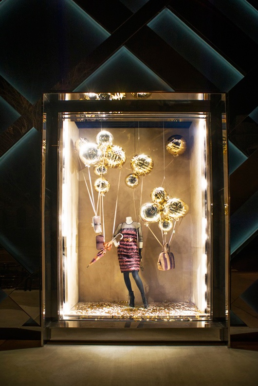 Louis Vuitton Window  Christmas window display, Christmas shop window,  Balloon display