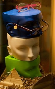 Sunglass/Eyeglass Display Head